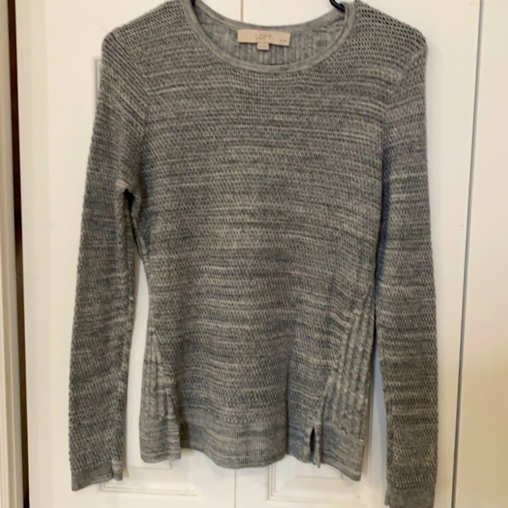 Grey sweater